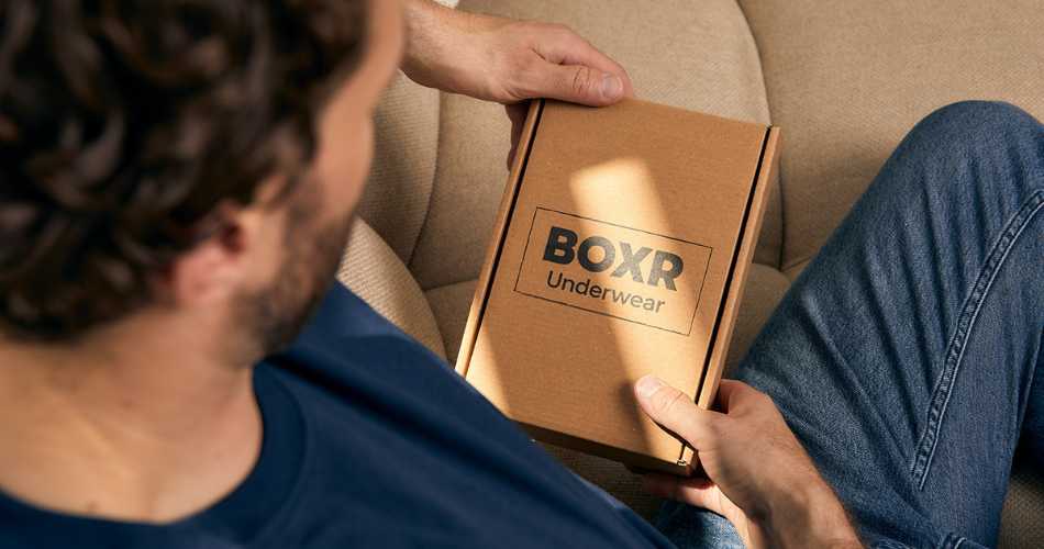 Waarom onzichtbare ondershirts voor heren niet uit jouw kledingkast kunnen ontbreken